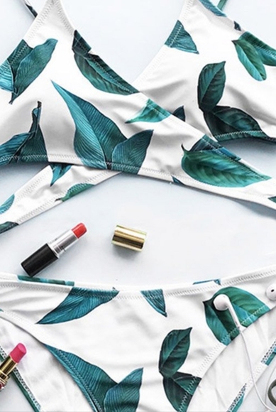 NWOT Cupshe bikini, sz. Lg, palm print - Picture 2 of 6